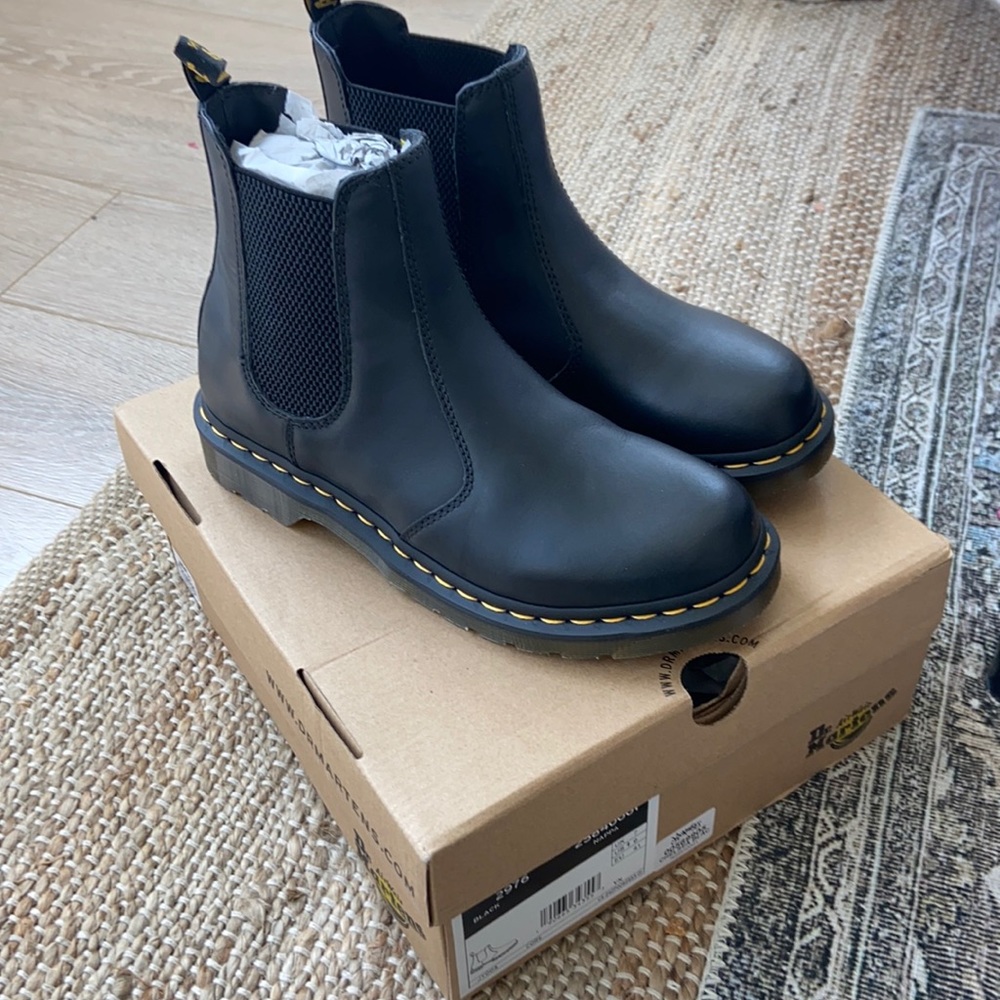 Doc Martens Chelsea boot